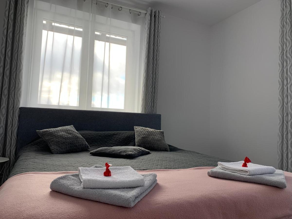 Viktoria House Villa Odorheiu Secuiesc Eksteriør billede